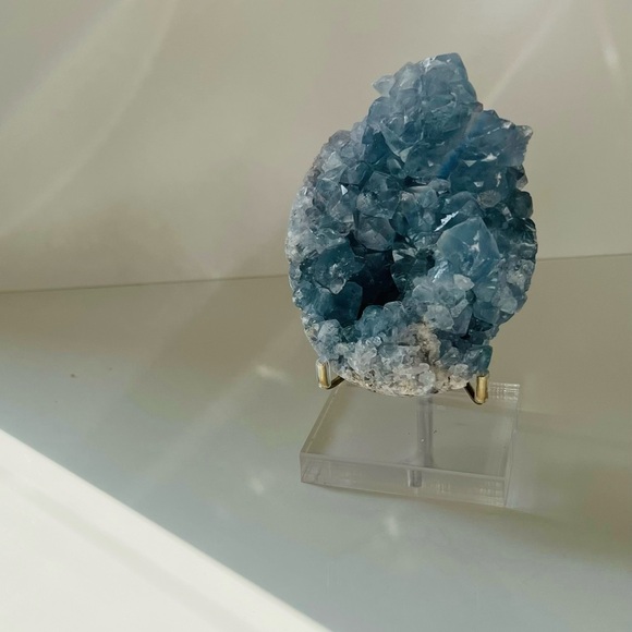 Celestite Cluster - Picture 7 of 13